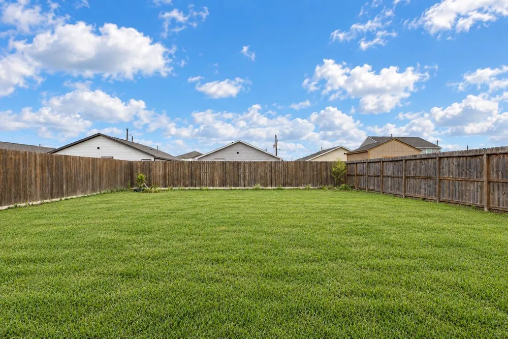 68 Road 51026 Cleveland, TX 77327