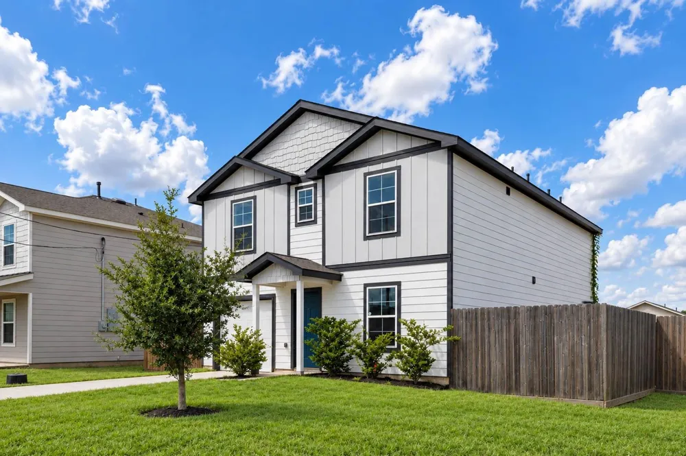 68 Road 51026 Cleveland, TX 77327