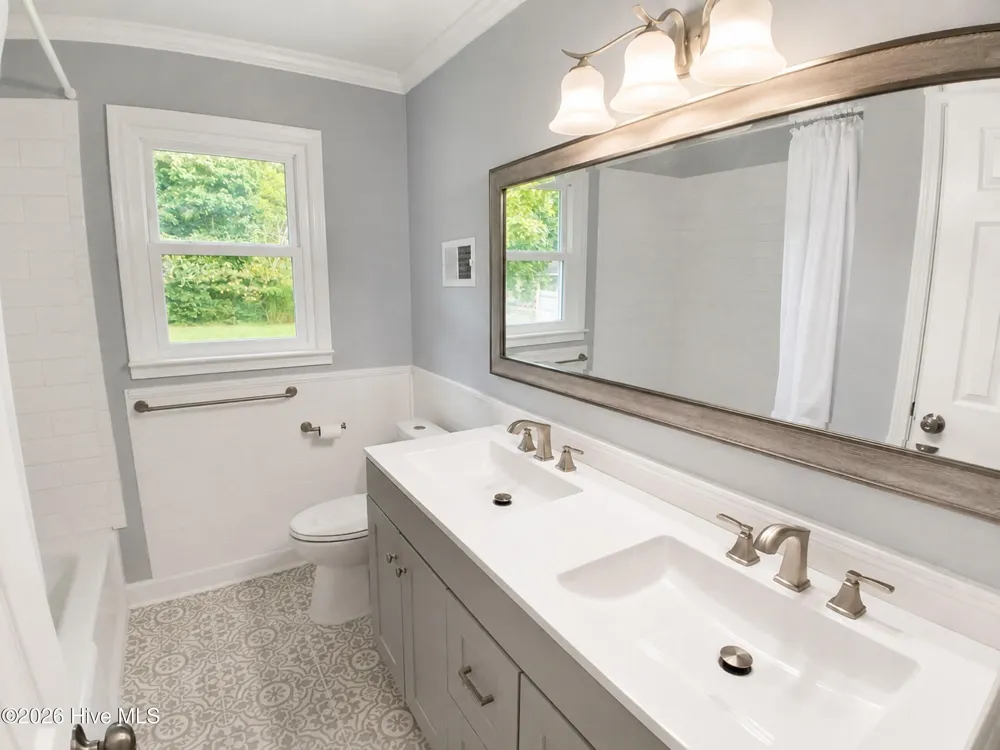 2427 Bonnie Best Road Williamston, NC 27892