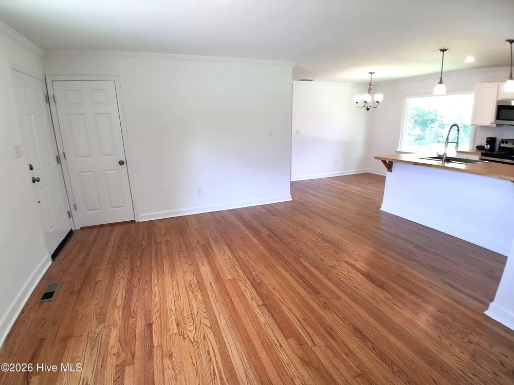 2427 Bonnie Best Road Williamston, NC 27892