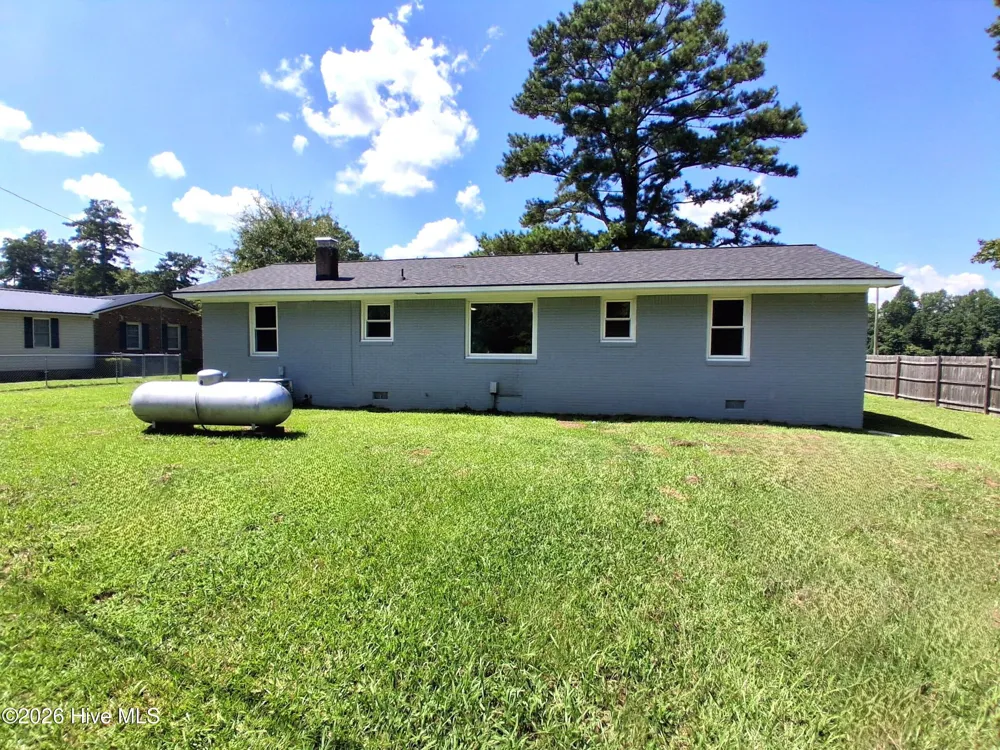2427 Bonnie Best Road Williamston, NC 27892