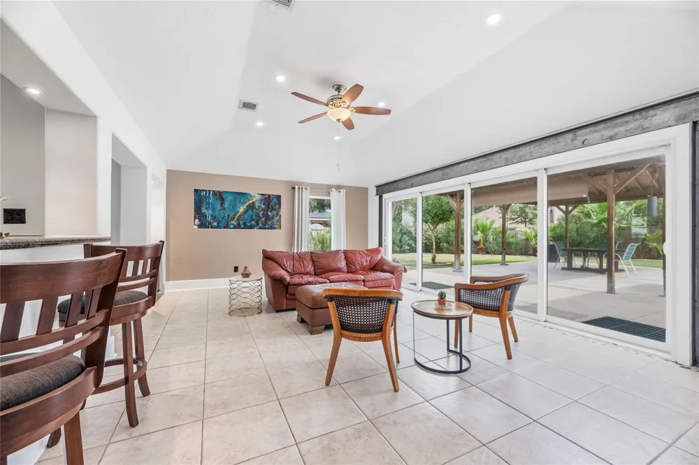2418 Pebbledowne Circle Sugar Land, TX 77478
