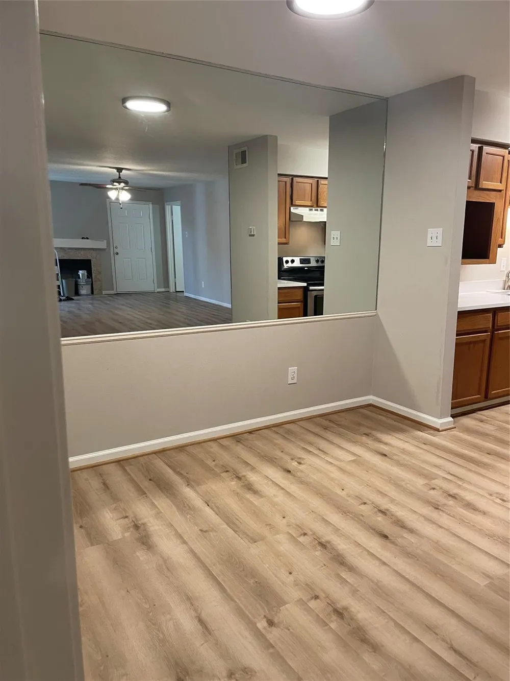 8787 Brae Acres Road #401 Houston, TX 77074