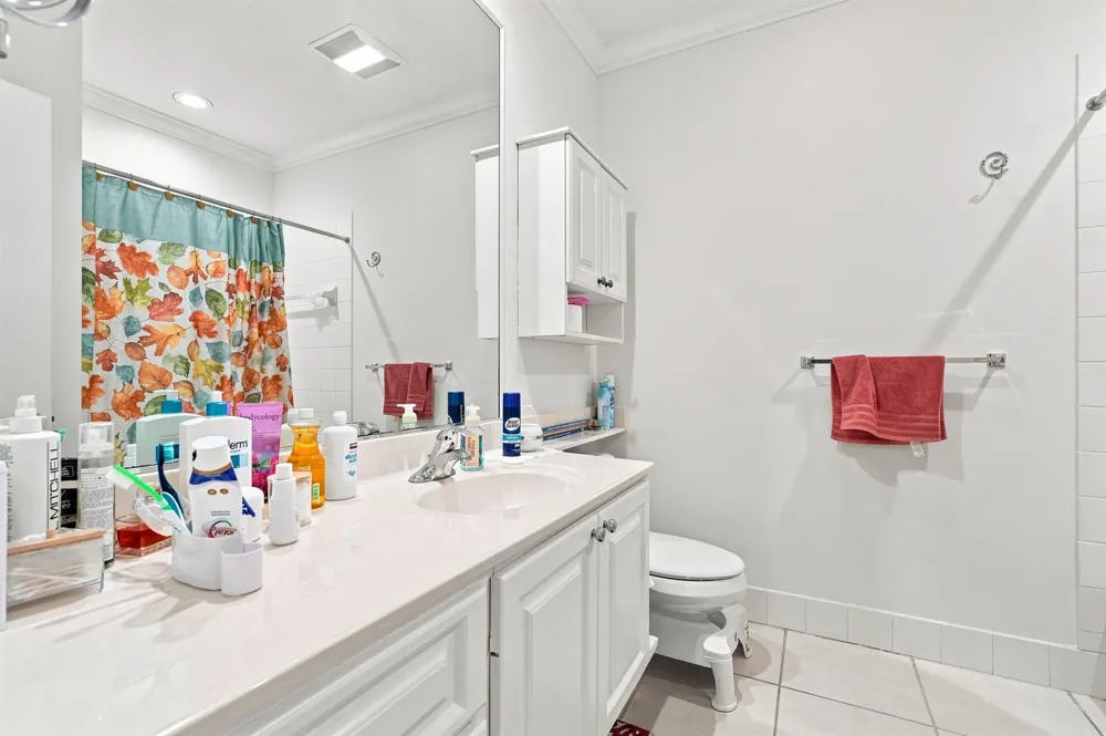 337 Salinas Drive Palm Beach Gardens, FL 33410