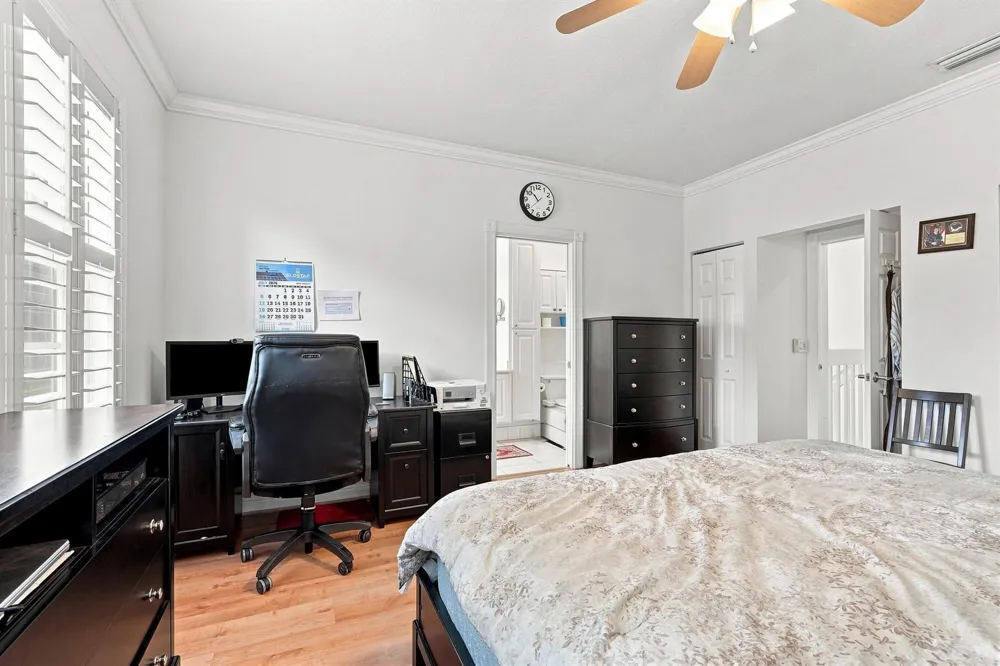 337 Salinas Drive Palm Beach Gardens, FL 33410