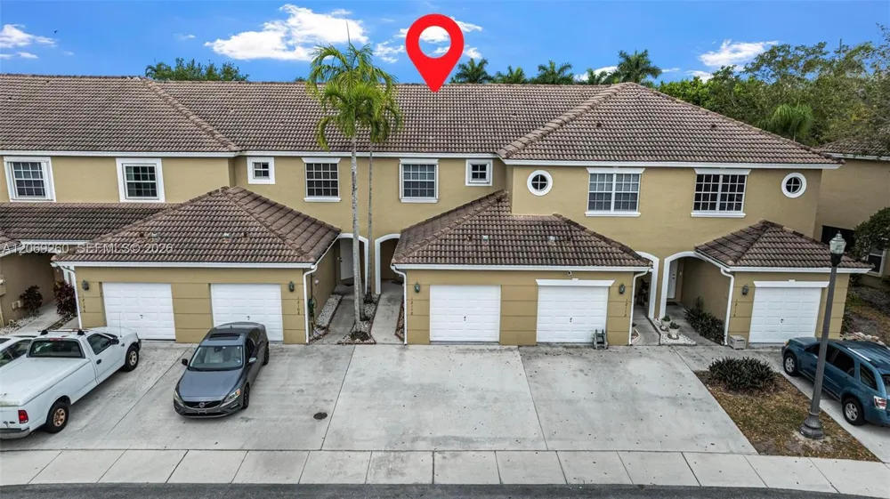 12110 SW 2nd St Pembroke Pines, FL 33025