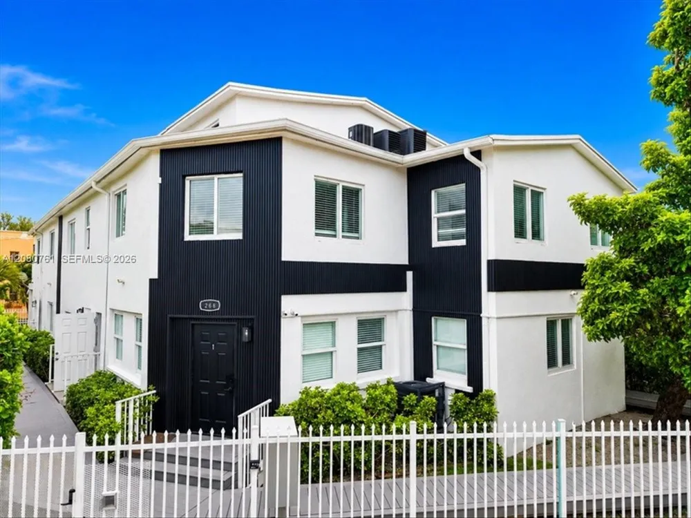 268 NW 34th St Miami, FL 33127