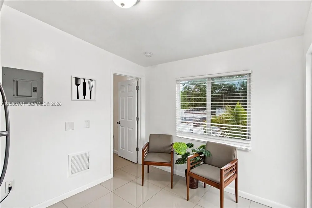 268 NW 34th St Miami, FL 33127