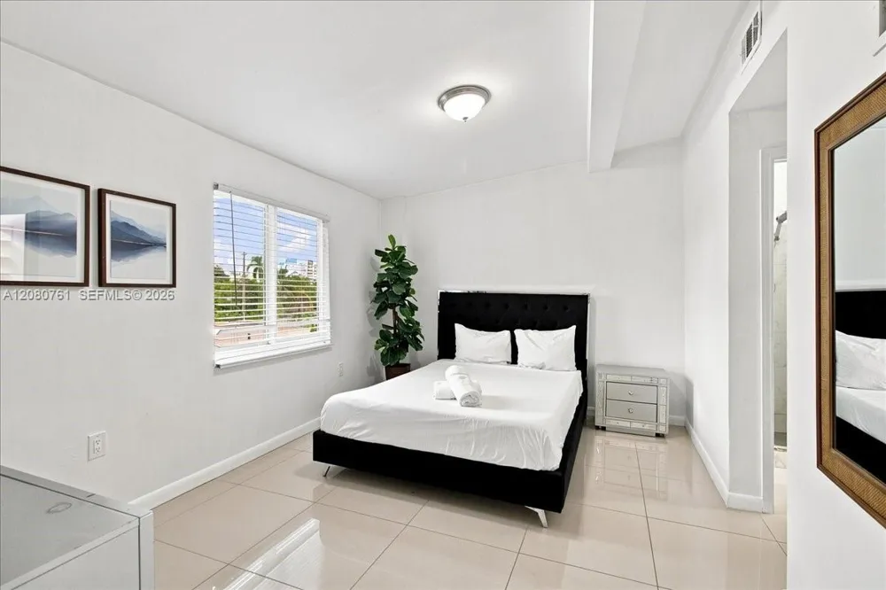 268 NW 34th St Miami, FL 33127