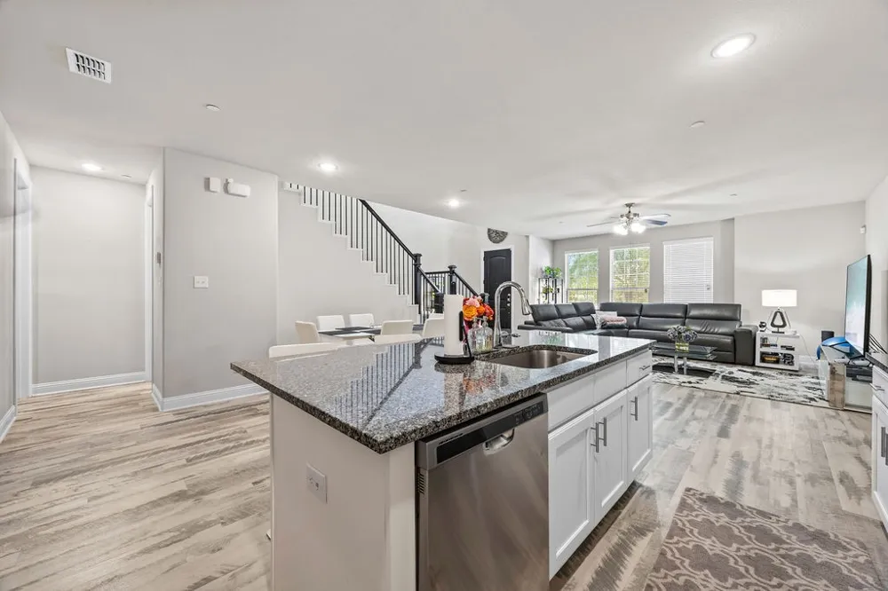 1012 Foxglove Drive Carrollton, TX 75007