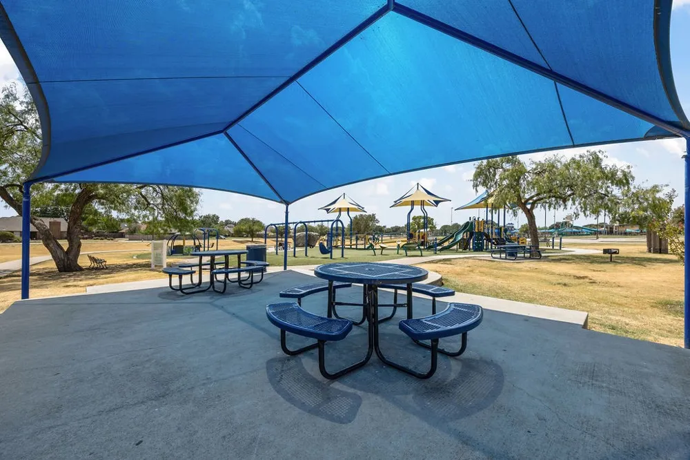 1012 Foxglove Drive Carrollton, TX 75007