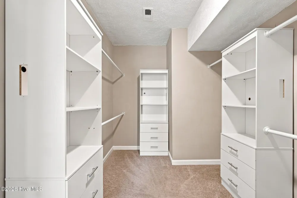 3228 Red Berry Drive Wilmington, NC 28409