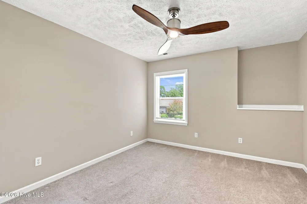 3228 Red Berry Drive Wilmington, NC 28409
