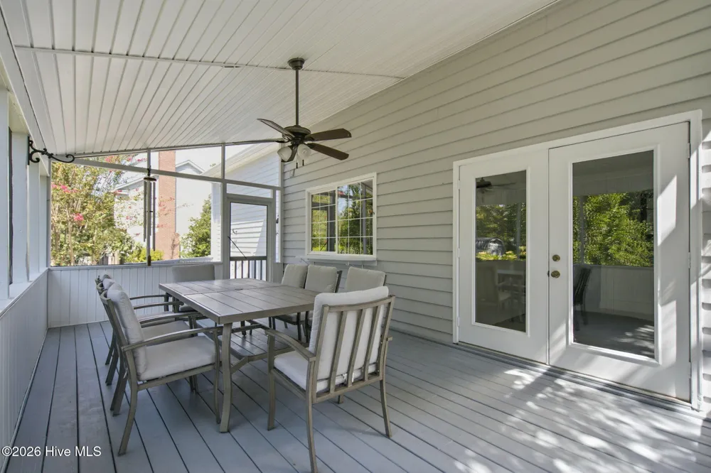 3228 Red Berry Drive Wilmington, NC 28409