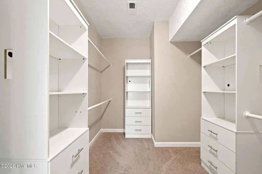 3228 Red Berry Drive Wilmington, NC 28409