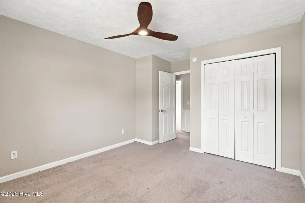 3228 Red Berry Drive Wilmington, NC 28409