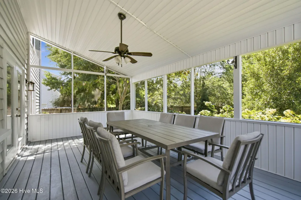 3228 Red Berry Drive Wilmington, NC 28409