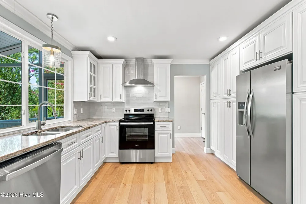 3228 Red Berry Drive Wilmington, NC 28409