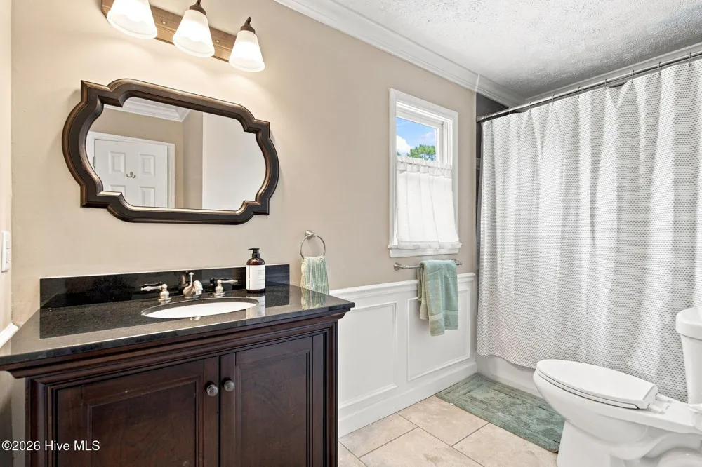 3228 Red Berry Drive Wilmington, NC 28409