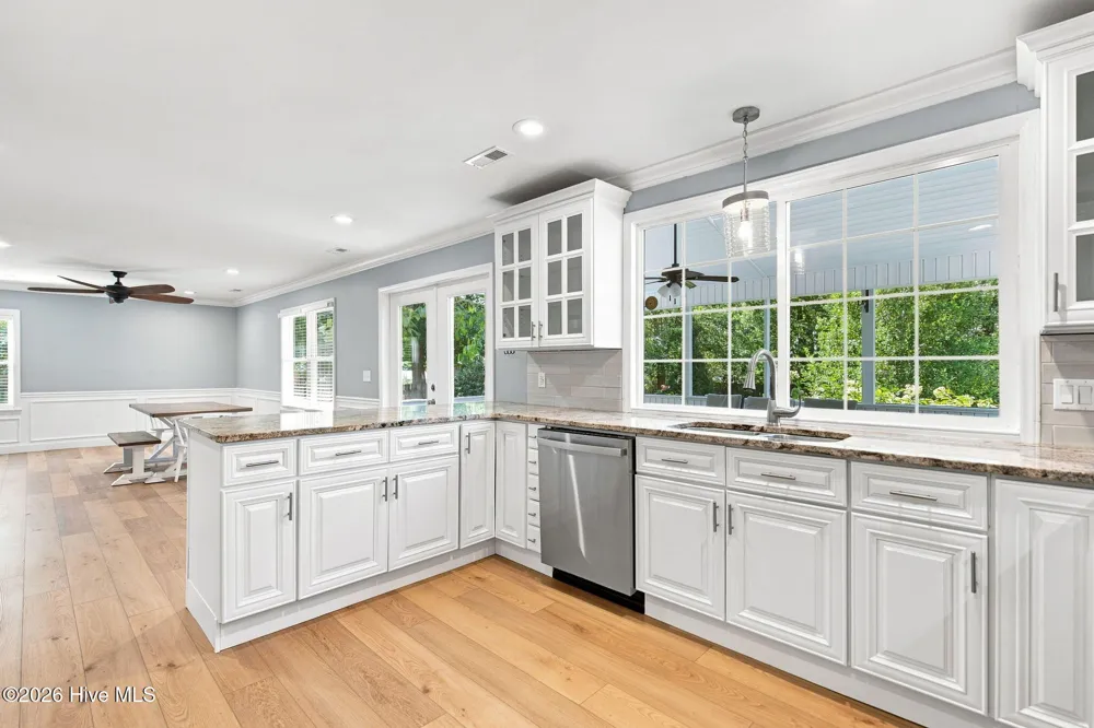 3228 Red Berry Drive Wilmington, NC 28409