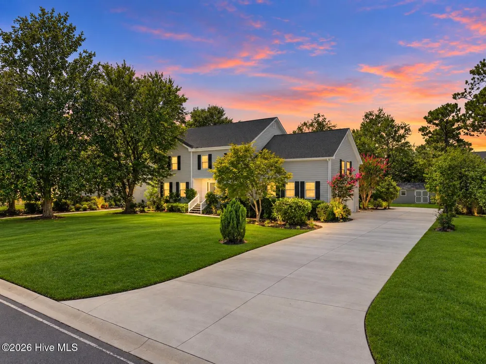 3228 Red Berry Drive Wilmington, NC 28409