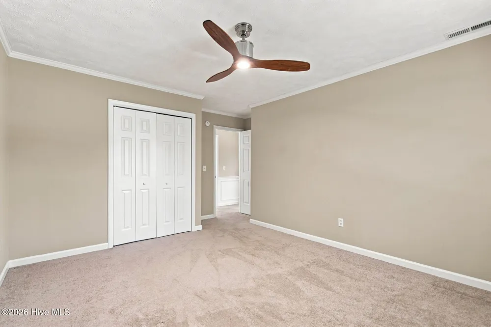 3228 Red Berry Drive Wilmington, NC 28409