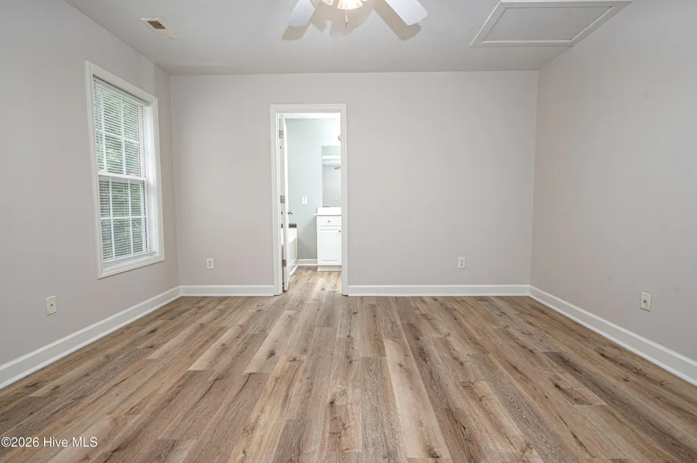 614 Walnut Drive Jacksonville, NC 28540