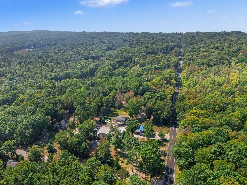 4827 Pine Avenue Mears, MI 49436