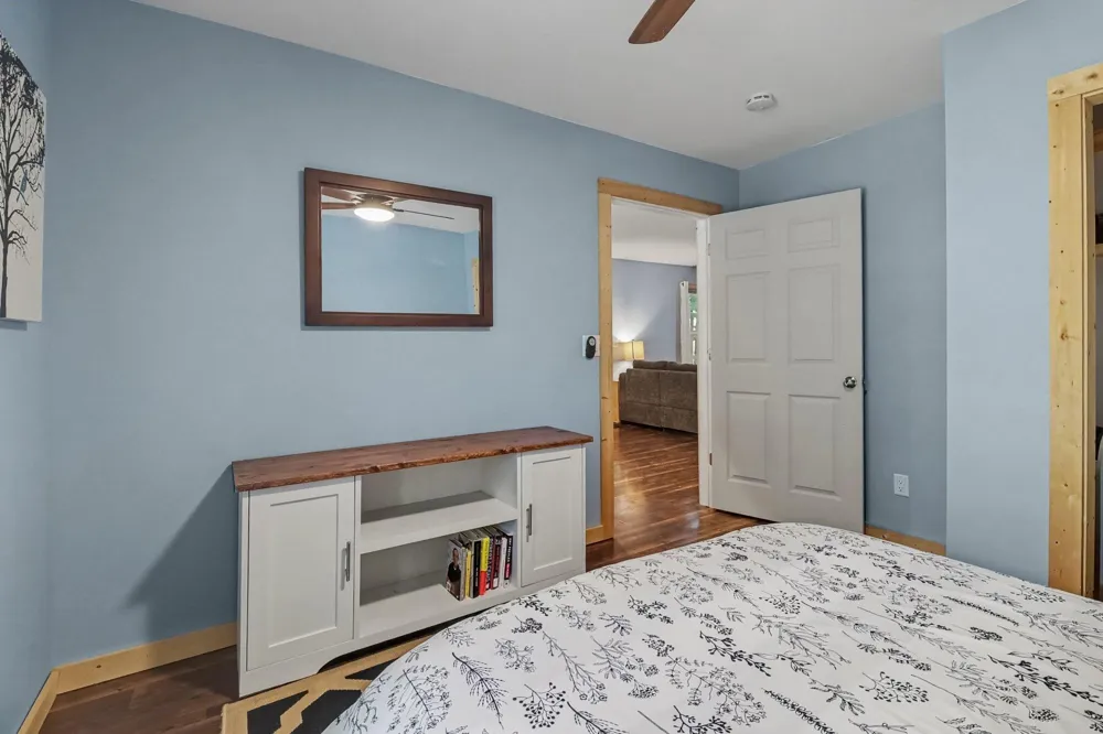 4827 Pine Avenue Mears, MI 49436