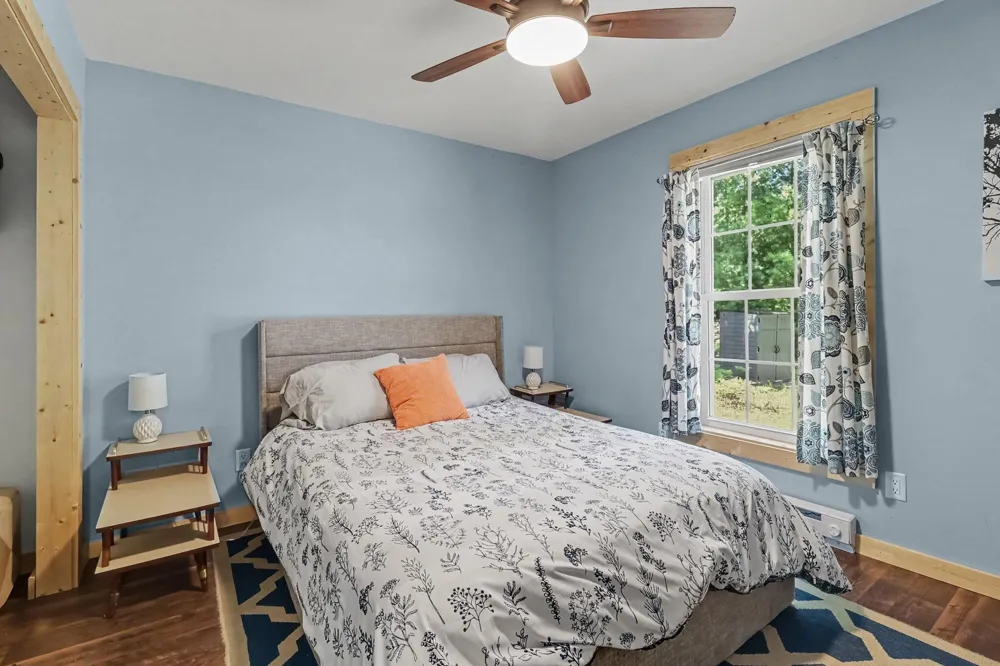 4827 Pine Avenue Mears, MI 49436