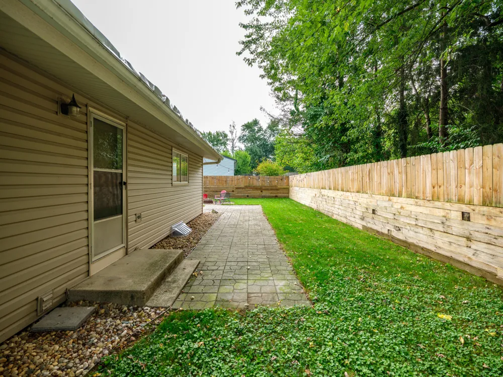 4823 Briarhill Drive Portage, MI 49024