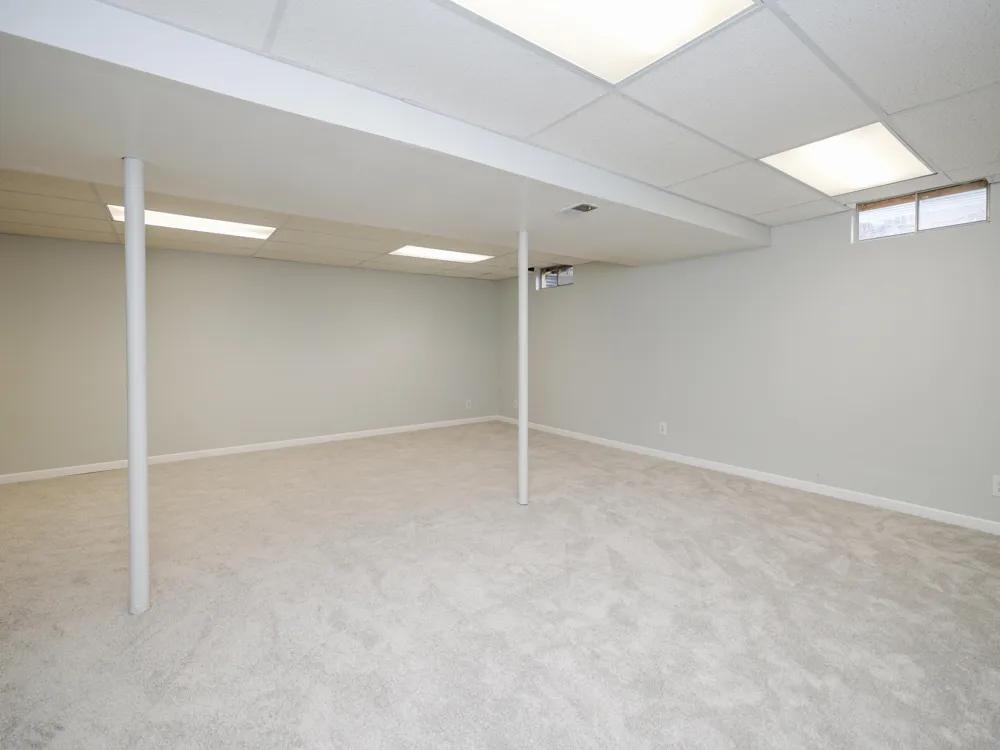 4823 Briarhill Drive Portage, MI 49024