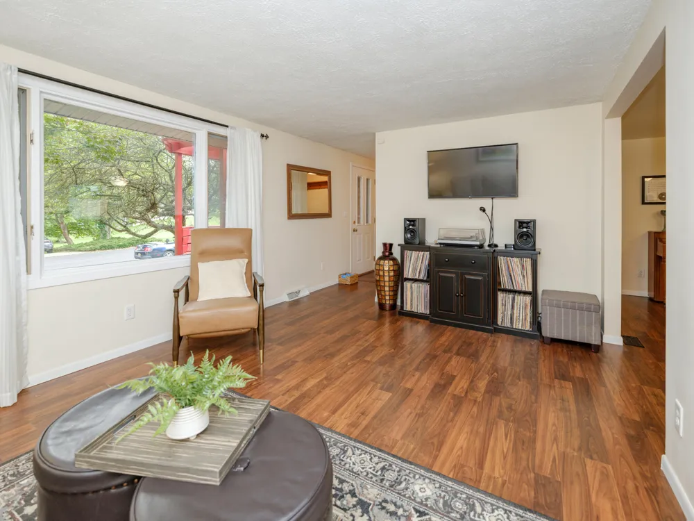4823 Briarhill Drive Portage, MI 49024