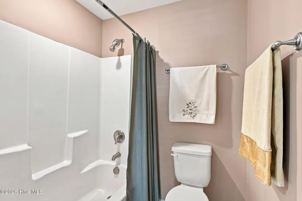 1074 Bridgeport Way Leland, NC 28451