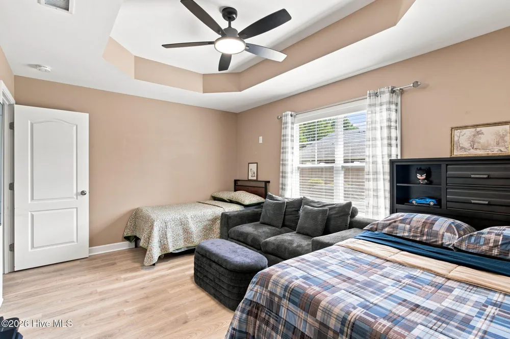 1074 Bridgeport Way Leland, NC 28451