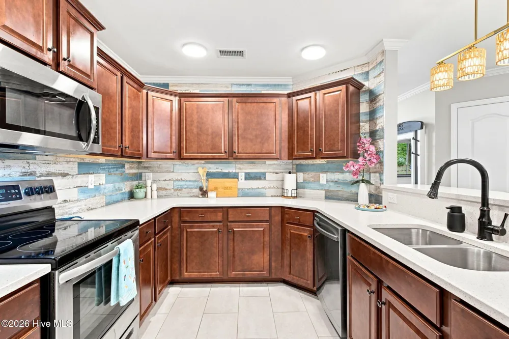 1074 Bridgeport Way Leland, NC 28451