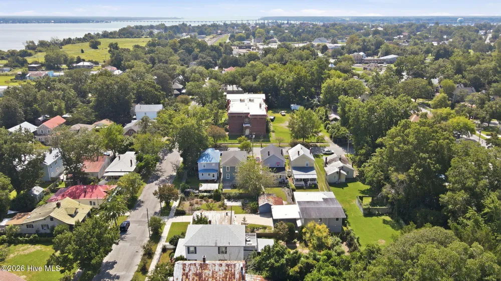 1307 North Pasteur Street New Bern, NC 28560