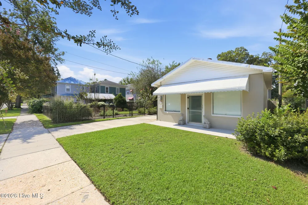 1307 North Pasteur Street New Bern, NC 28560