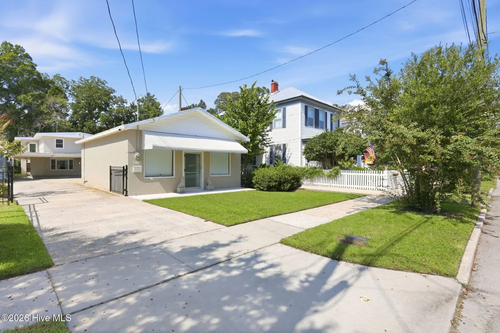 1307 North Pasteur Street New Bern, NC 28560