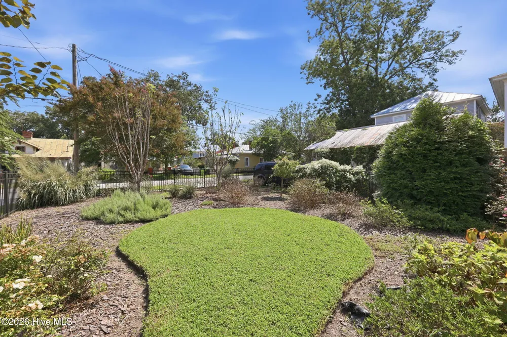1307 North Pasteur Street New Bern, NC 28560