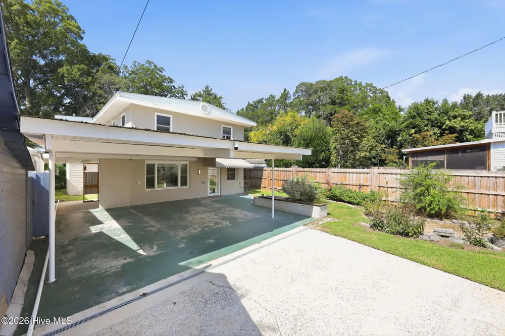 1307 North Pasteur Street New Bern, NC 28560