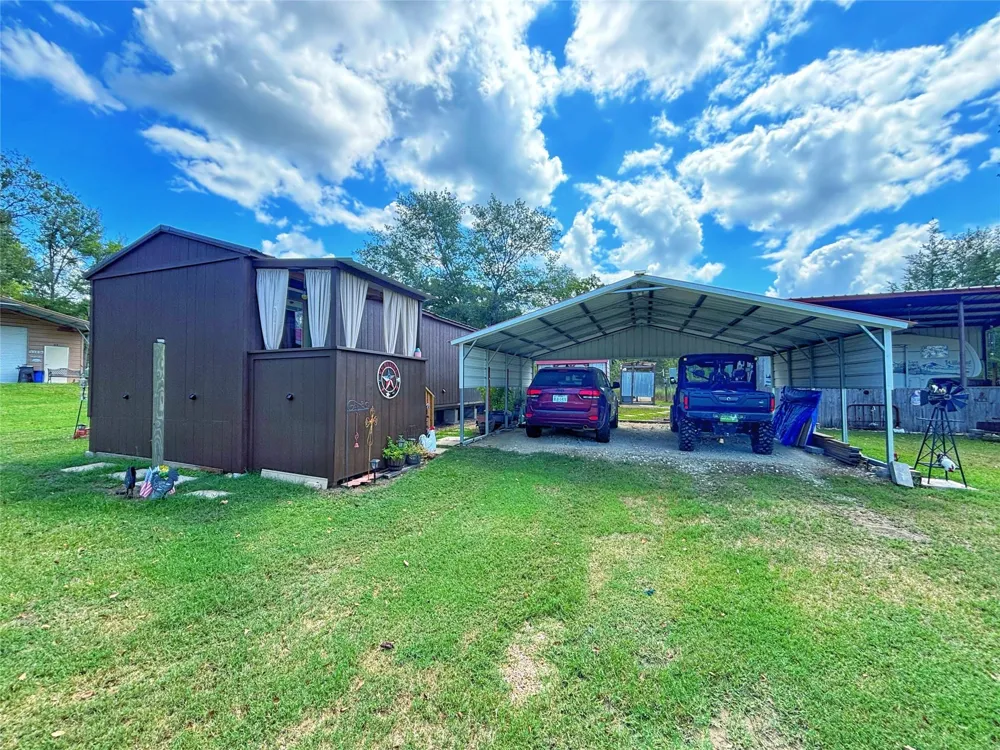 603 Oak Hallow Lovelady, TX 75851