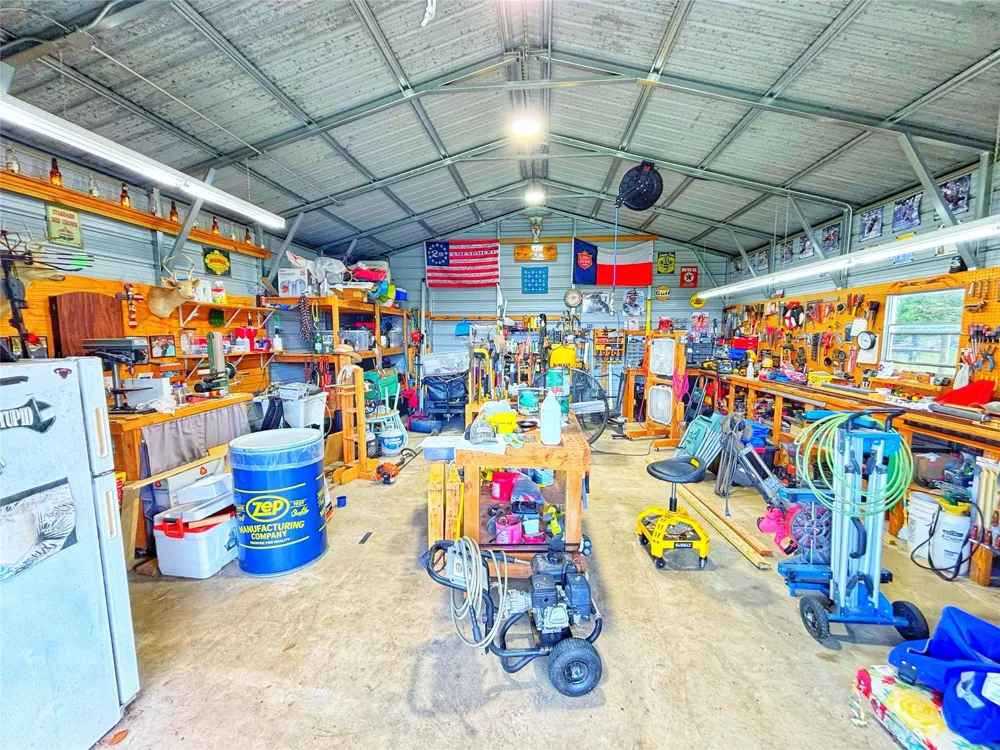 603 Oak Hallow Lovelady, TX 75851