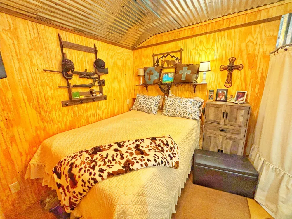 603 Oak Hallow Lovelady, TX 75851