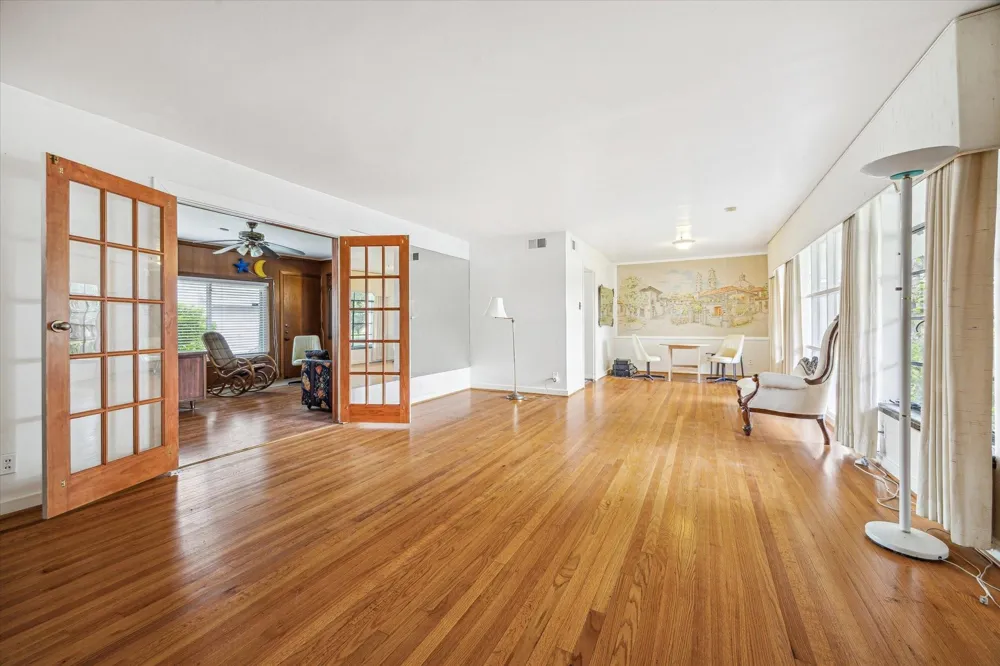 3825 Gramercy Street Houston, TX 77025