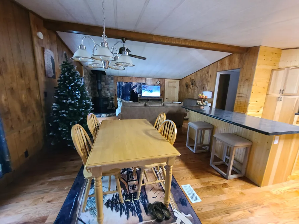 124 Osceola Ledge Drive Leroy, MI 49655