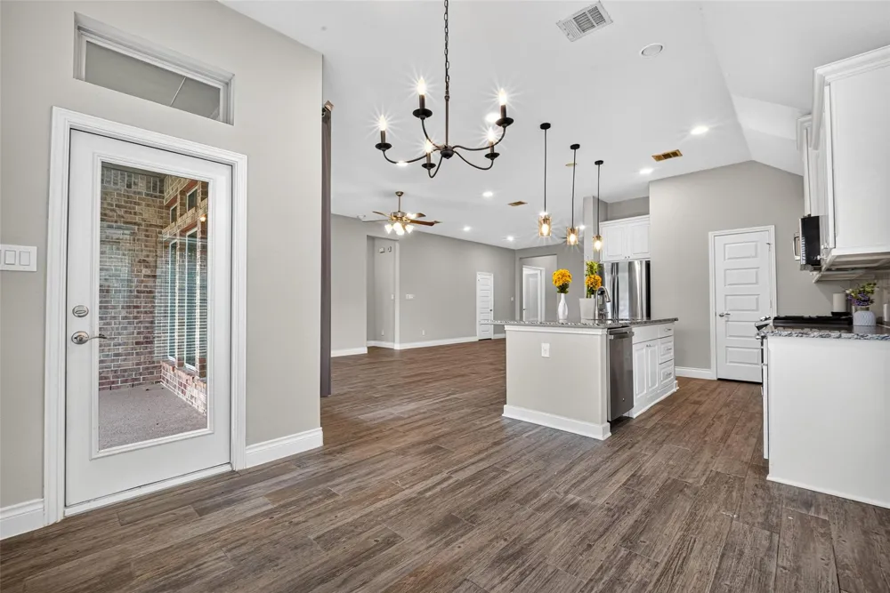 2232 Blackhawk Ridge Lane Manvel, TX 77578