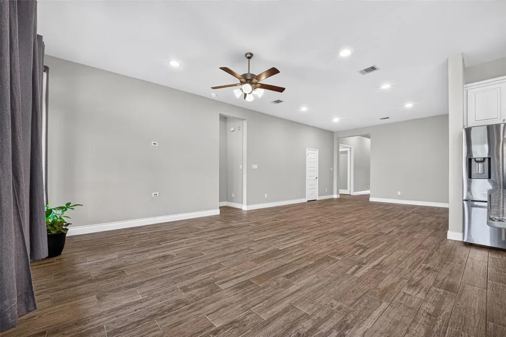 2232 Blackhawk Ridge Lane Manvel, TX 77578