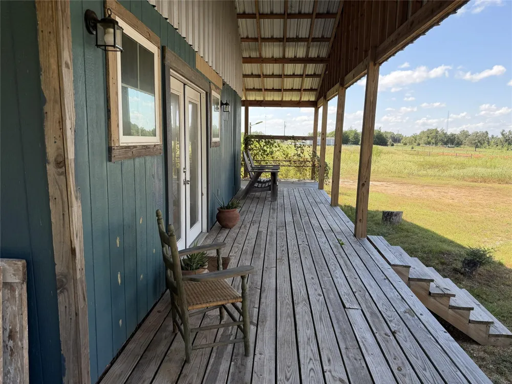 3655 County Road 430 Dime Box, TX 77853