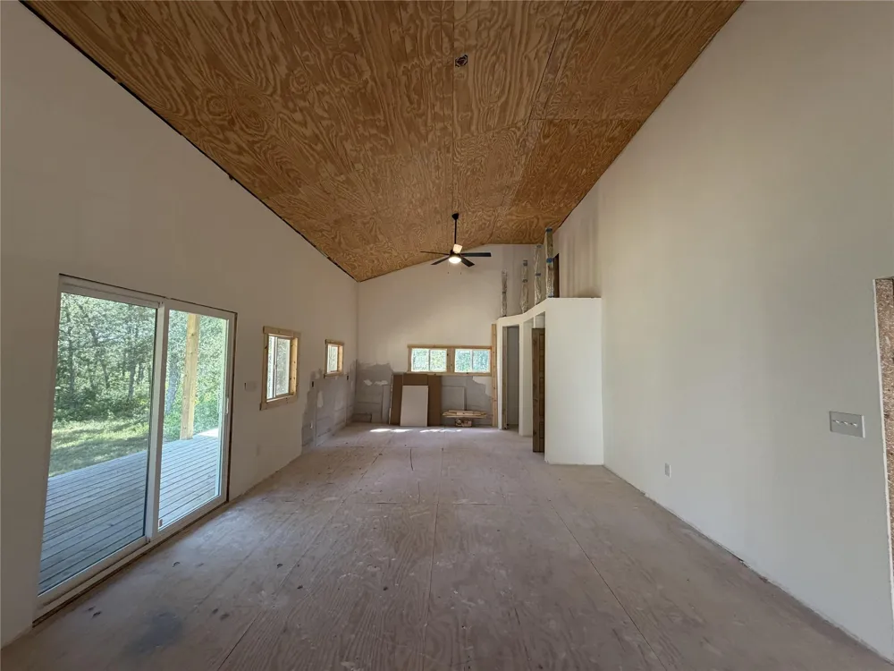 3655 County Road 430 Dime Box, TX 77853